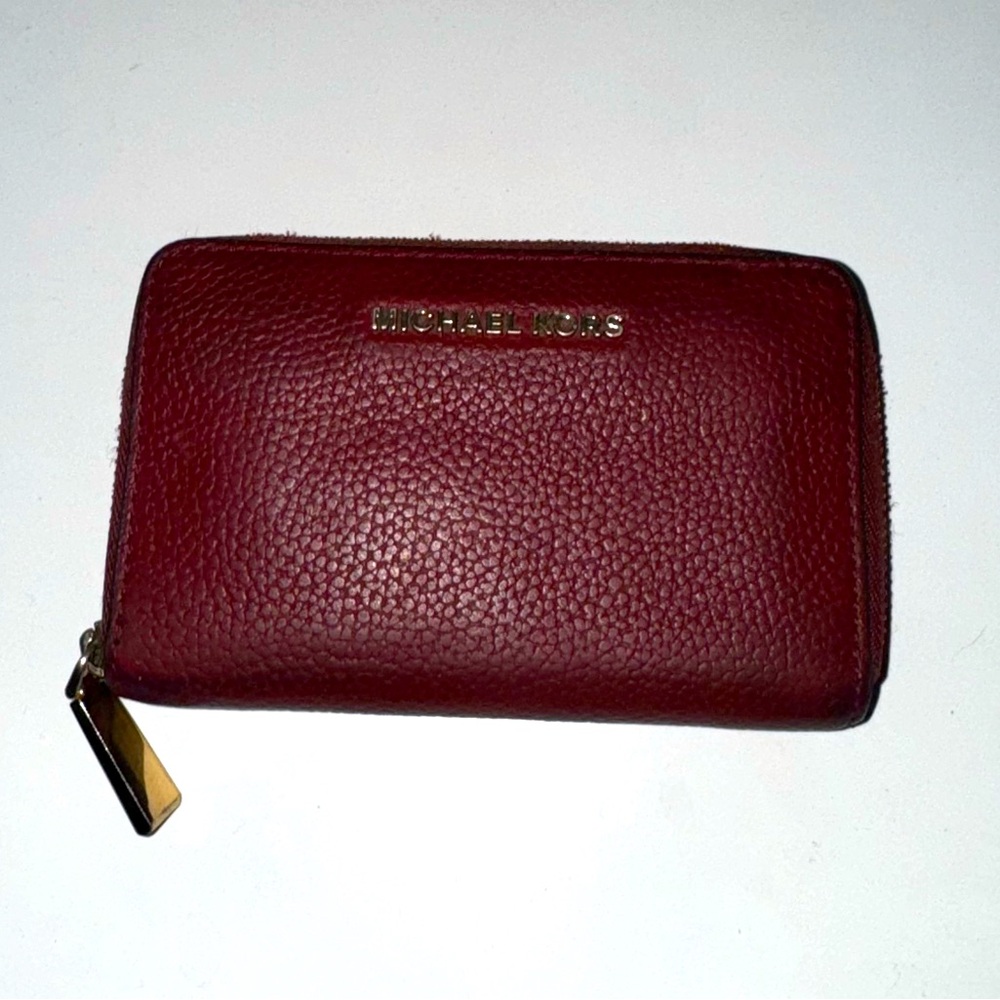 Michael Kors Small Zip Wallet